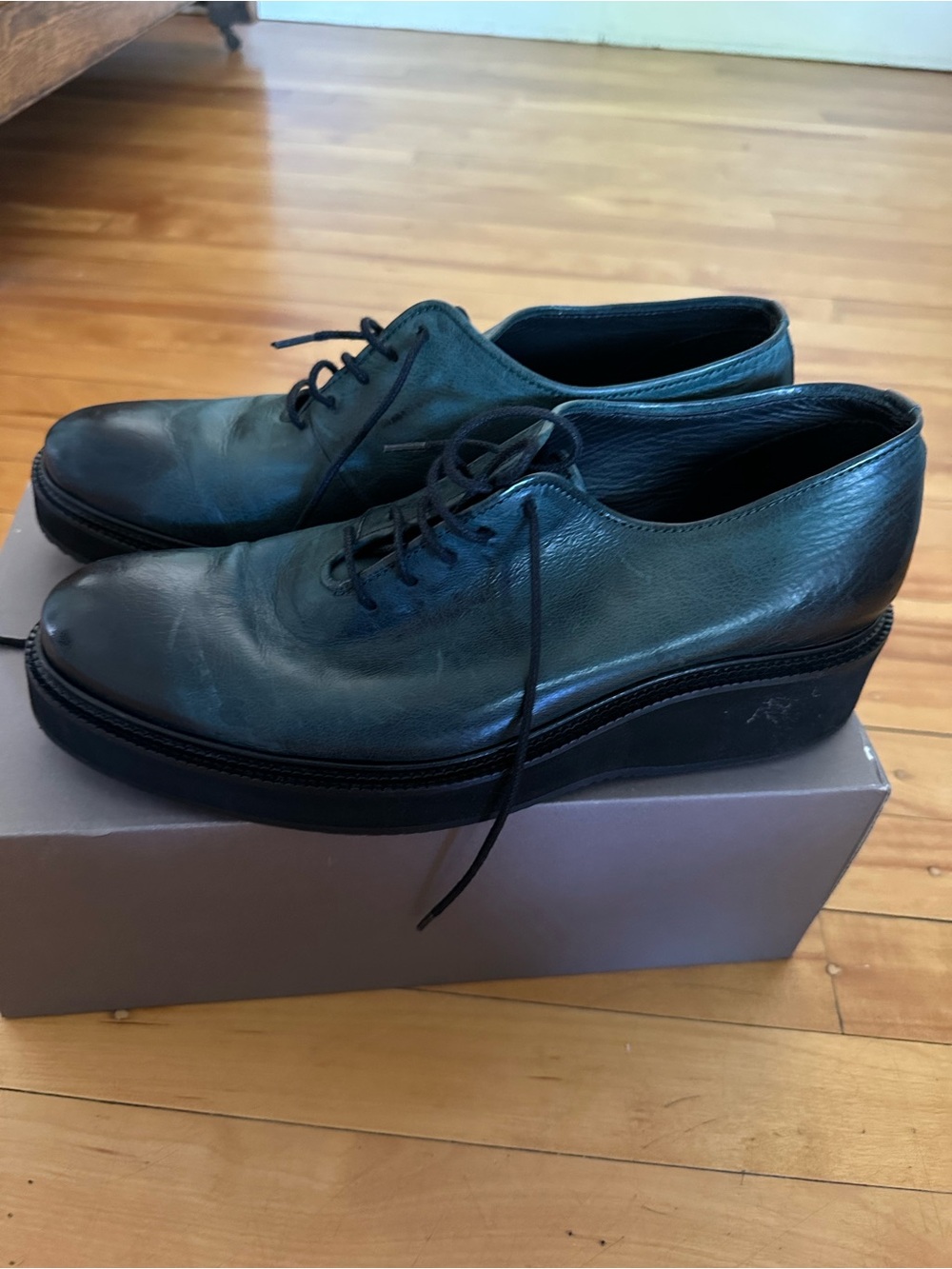 Platform Lace-Up Oxfords in Dark Green